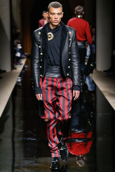 Look 5